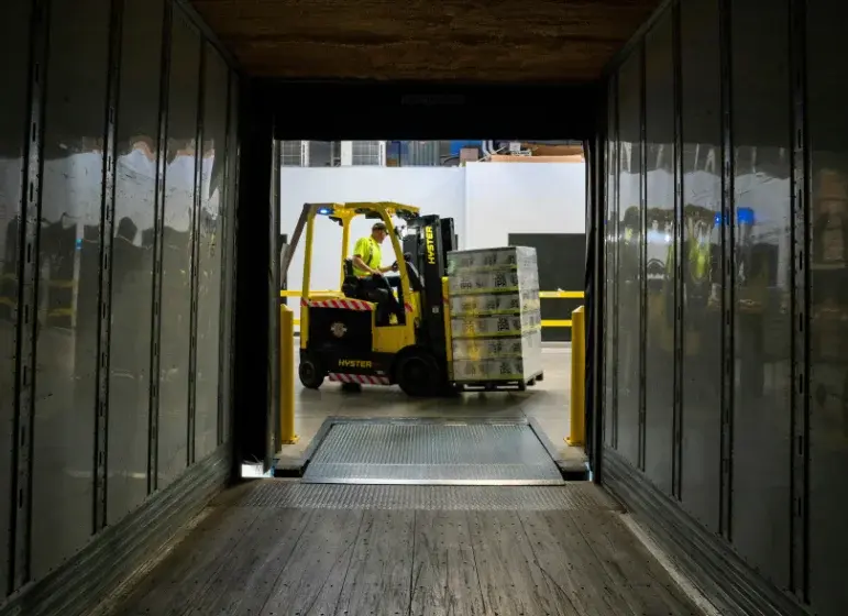 Shipping container ramps for forklifts