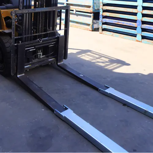 1. 4.5 Ton 2100mm Forklift Fork Extensions thumbnail