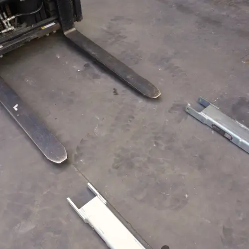 4.5 Ton 1600mm Forklift Fork Extensions